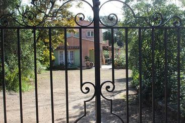 La Source By Gites De France