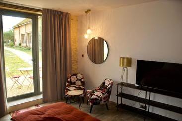 Pension (Hôtel basse catégorie) Le Clos De La Rouvinie