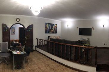 تختخواب و صبحانه Bethesda Hostel Corumbá