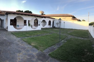 تختخواب و صبحانه Bethesda Hostel Corumbá