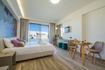 酒店 Incognito Creta Luxury Suites