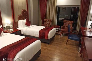 Hukam S Lalit Mahal   Hotel Convention Club