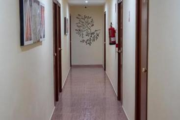 پانسیون Hostal Durá