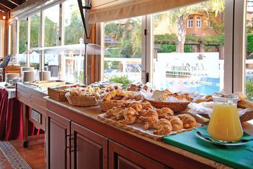 Apartamentos Mijas Costa Oasis by Grangefield Oasis Club