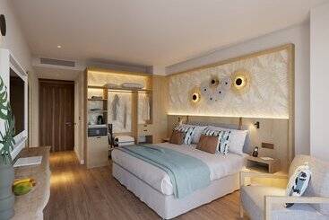 Hotel Mediterranean Palace