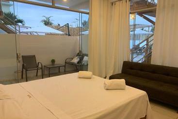 هتل Quitumbe Sea Lodge   Zorritos