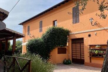 פנסיון Locanda Settecamini