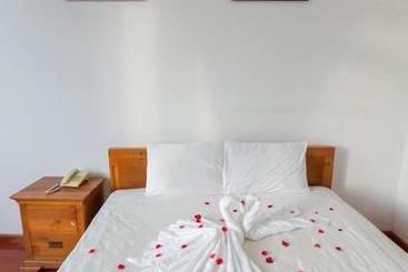 هتل Pi Hostel Dalat