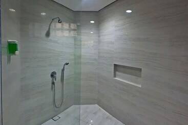 آپارتمانهای توریستها Villa 4 Br Klub Bunga No. 8 Batu Malang