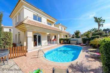 Villa Dorothy