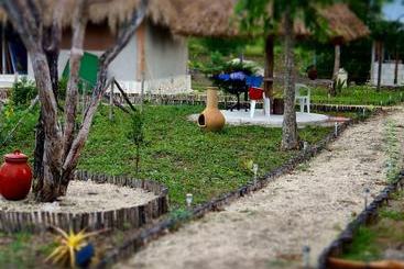 بيت Cheleembalam Cabins