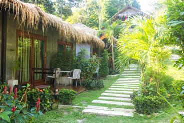 هتل Good Mood Resort