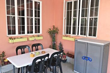 شقق خاصة سياحية Kalayaan Transient House