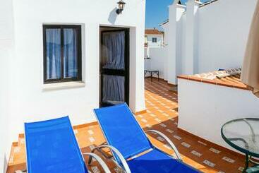 דירות לתיירים Tipica Casa En Frigiliana Con Patio Y Terraza