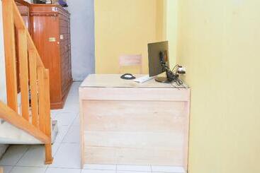 هاستل Pondok Noer Rahayu