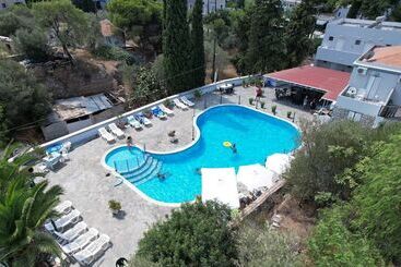 هتل آپارتمان Ilias Studios Sevasti