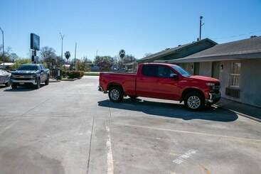 מוטל Best Budget Inn