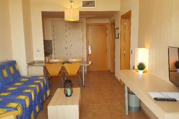 Aparthotel Advise Hotels Reina