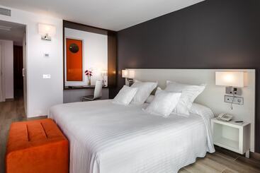 בית מלון כפרי Barcelo Corralejo Sands