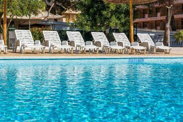 آپارتمان Rentalmar Salou Pacific