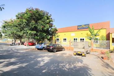 هتل Capital O 71726 Airport Stay Inn