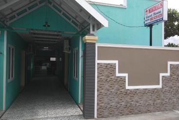 هتل Oyo 3348 Minimalis Homestay