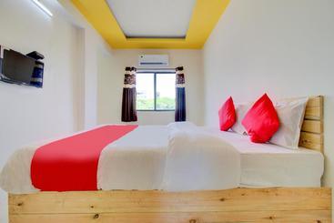 هتل Oyo 70282 Soham Service Apartment