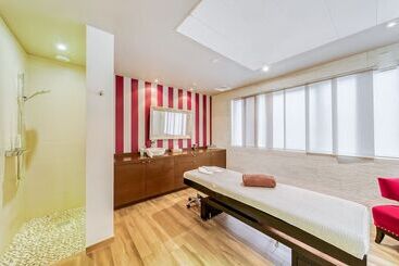 Saint Georges Hotel & Spa