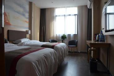 Thank Inn Chain Hotel Henan Luoyang Mengjin County Huimeng Avenue Bilingual School