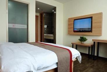 Thank Inn Chain Hotel Jiangsu Nantong Tongzhou District Xianfeng Town Kaihao Square