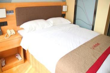Thank Inn Plus Hotel Jilin Siping Gongzhuling High-speed Railway South Station