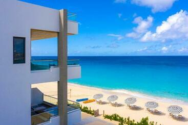 هتل Tranquility Beach Anguilla Resort