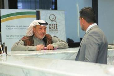 هتل Qasr Aldur