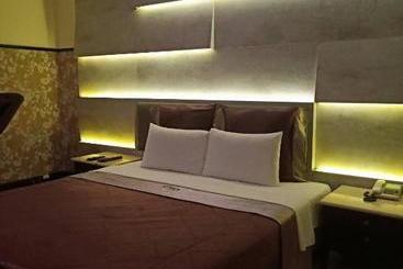 Xin Yuan Motel