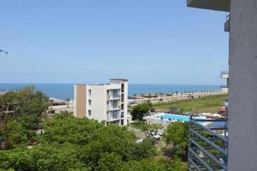 Family Hotel Khomaldy