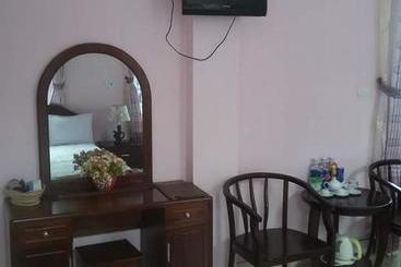 Orient Hotel Tam đảo