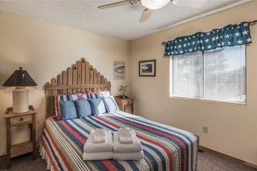 Breakaway Cabin  Three Bedroom Cabin