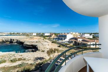 Apartamentos Sol Ponent