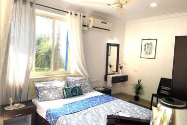 پانسیون Sun Kissed Holidays Dabolim Goa Gold