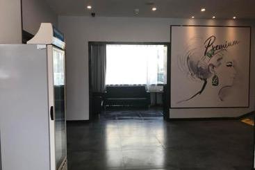 هتل 7 Days Premium·guiyang South Baoshan Road
