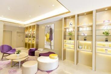 Lavande Hotel (tianjin People's Hospital Metro Station)