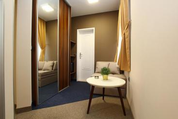 تختخواب و صبحانه Villa Galeb