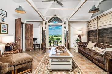 קוטג'' Your Luxury Escape  Bhadra Bails