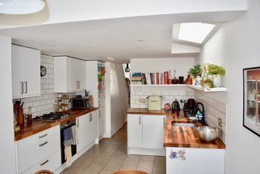 Spacious Family Home With Garden