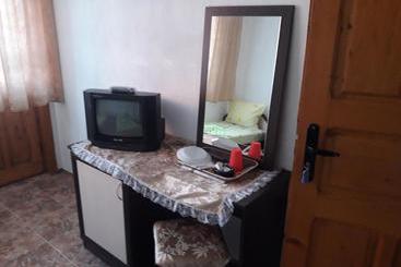 پانسیون Georgievi Guest House