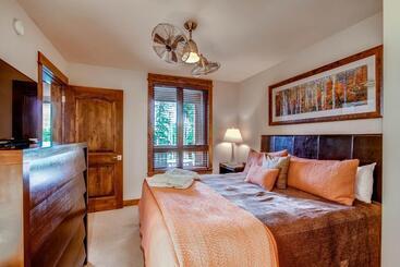 هتل آپارتمان Breckenridge Luxury Ski In, Ski Out Condos