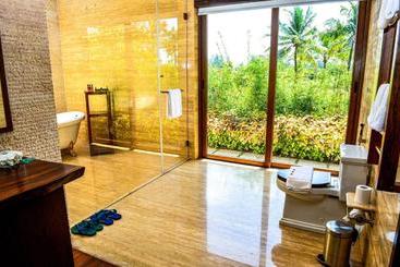 渡假胜地  Niraamaya Private Villas  Benaulim, Goa
