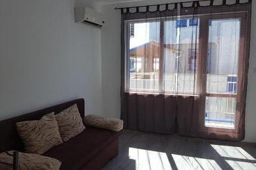 هتل آپارتمان Blue Bay Palace Apart Complex