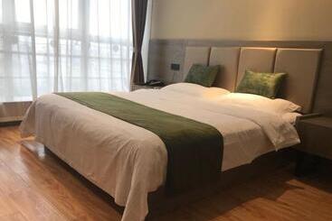 ホテル Greentree Inn Jiangsu Yangzhou Gaoyou Tonghu Road Beihai Express
