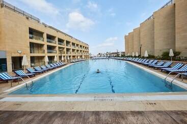 Coral Beach Hotel And Resort Beirut